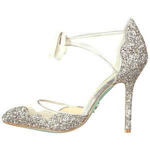 💙Betsey Johnson Stela Dress Pumps💙